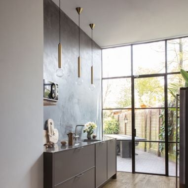 Impressive Ultra Roble Centeno IMU8257