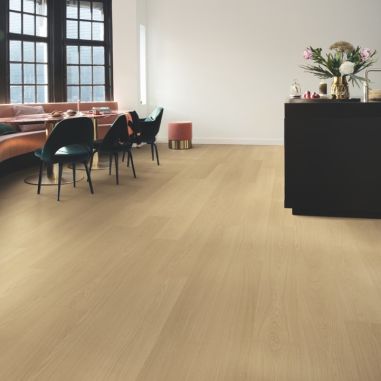 Roble Beige Barnizado Quick Step Signature SIG4750