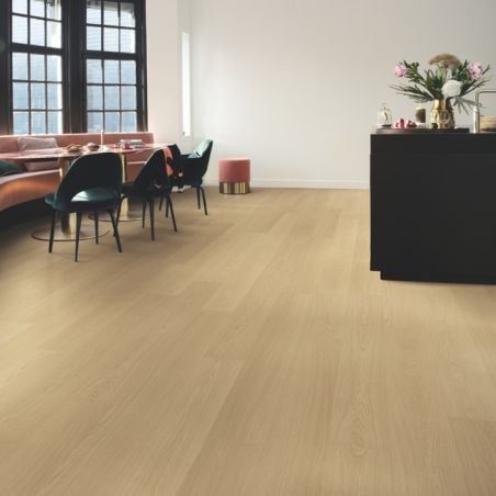 Roble Beige Barnizado Quick Step Signature SIG4750