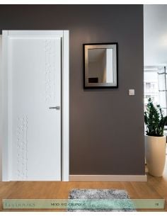 PUERTA LACADA DISEÑO GRUPO C EN BLOCK CIEGA BL MODELO 852