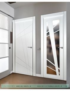 PUERTA LACADA DISEÑO GRUPO B EN BLOCK CIEGA BL MODELO 882