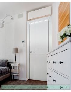 PUERTA LACADA DISEÑO GRUPO B EN BLOCK CIEGA BL MODELO 880