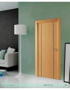 PUERTA BARNIZ ROBLE VETA AL HILO EN GRECA WENGUE EN BLOCK LIA 30 CIEGA BL ROBLE